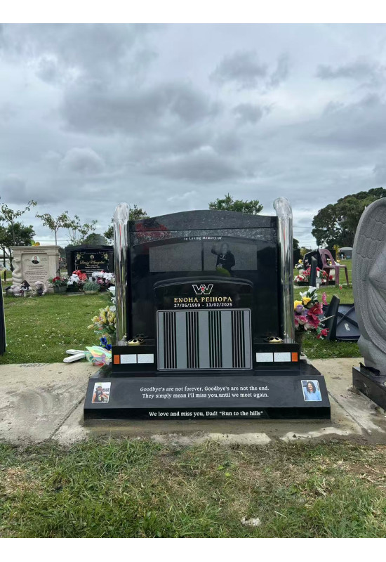 Truck Headstone 0172