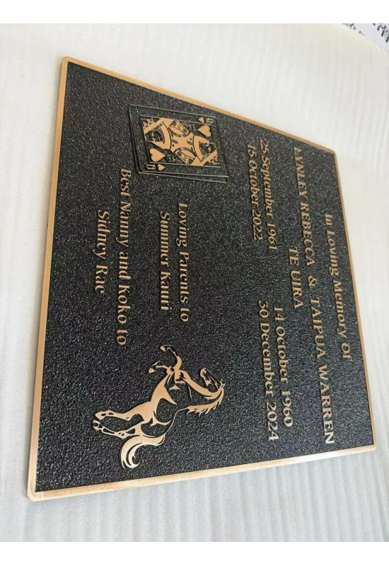Bronze Plaque 0152 (380x360mm)